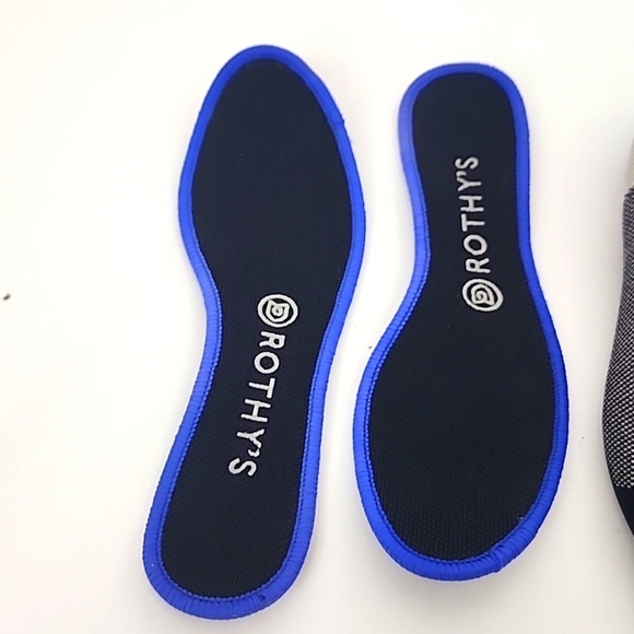 Rothy's | 8W| Royal Blue + Cream Geometric Color Block Print Cap Toe Flat - Picture 7 of 12